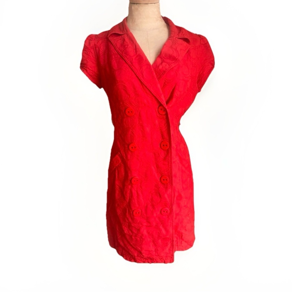 Robbie Bee Signature Red Garment